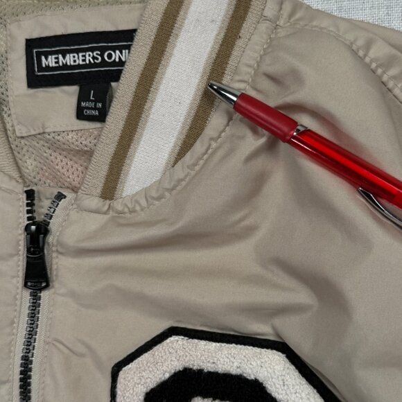 Members Only Varsity Bomber Jacket Beige Brown Patches Tiger Graphic Size L - Picture 9 of 16
